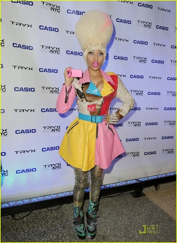 Nicki Minaj: Tryx Out Kickoff Party