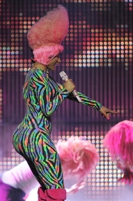  Nicki - Performing At Miami, FL [HQ] - April 6th 2011