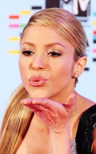  Shakira Isabel Mebarak Ripoll