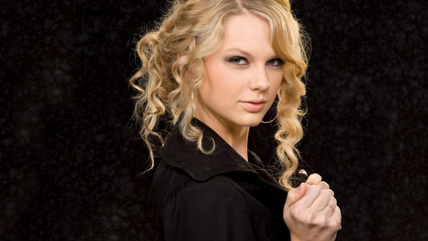Taylor Swift - Picture Gallery