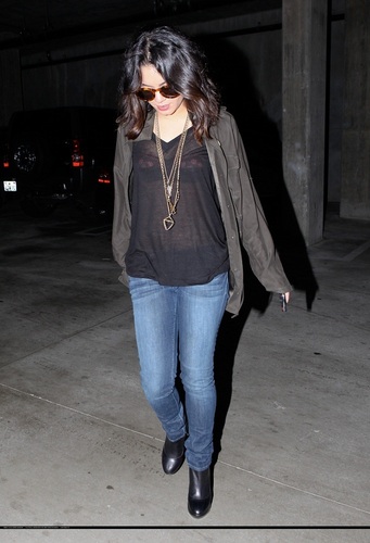 Vanessa - Out in West Hollywood - April 6th 2011