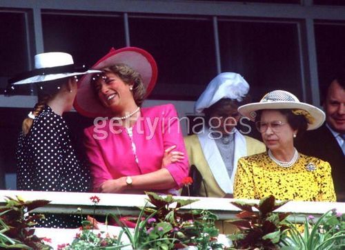  Diana, Princess Of Wales And Sarah, Duchess Of York Attending The Derby