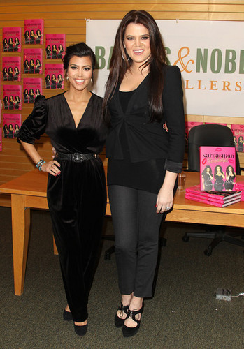Kourtney Kardashian & Khloe Kardashian Book Signing For "Kardashian Konfidential"