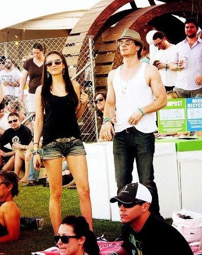 Ian and Nina at the 2011 Coachella Vally Music and Arts Festival (Day 2)