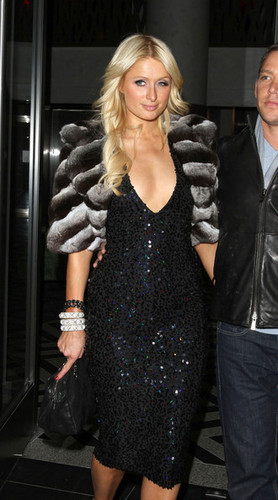  Paris Hilton and Cy Waits at Lavo Club