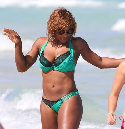  Serena Williams Hit Miami tabing-dagat 2010