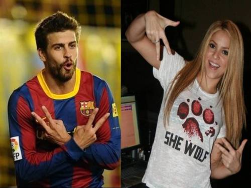  शकीरा and Piqué the same gesture