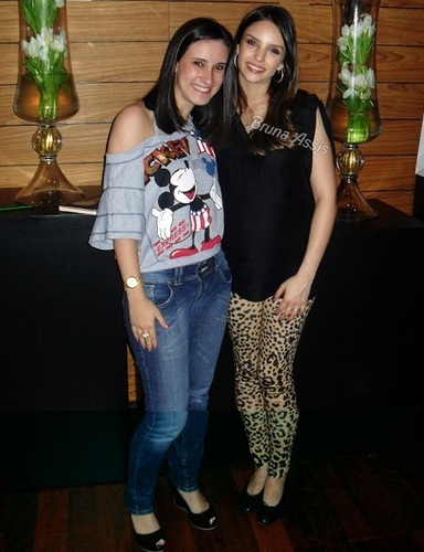  Meeting her fãs in Brazil 2011,April