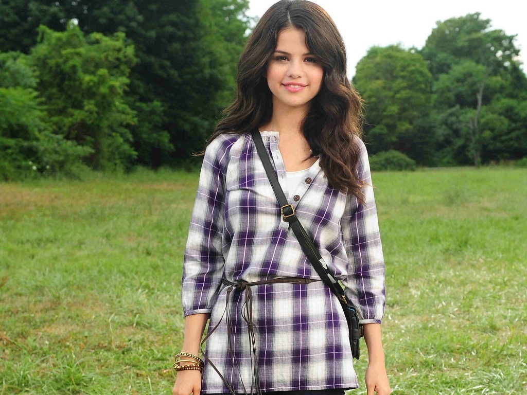 Selena Gomez Wallpaper: Selena Wallpaper ❤.