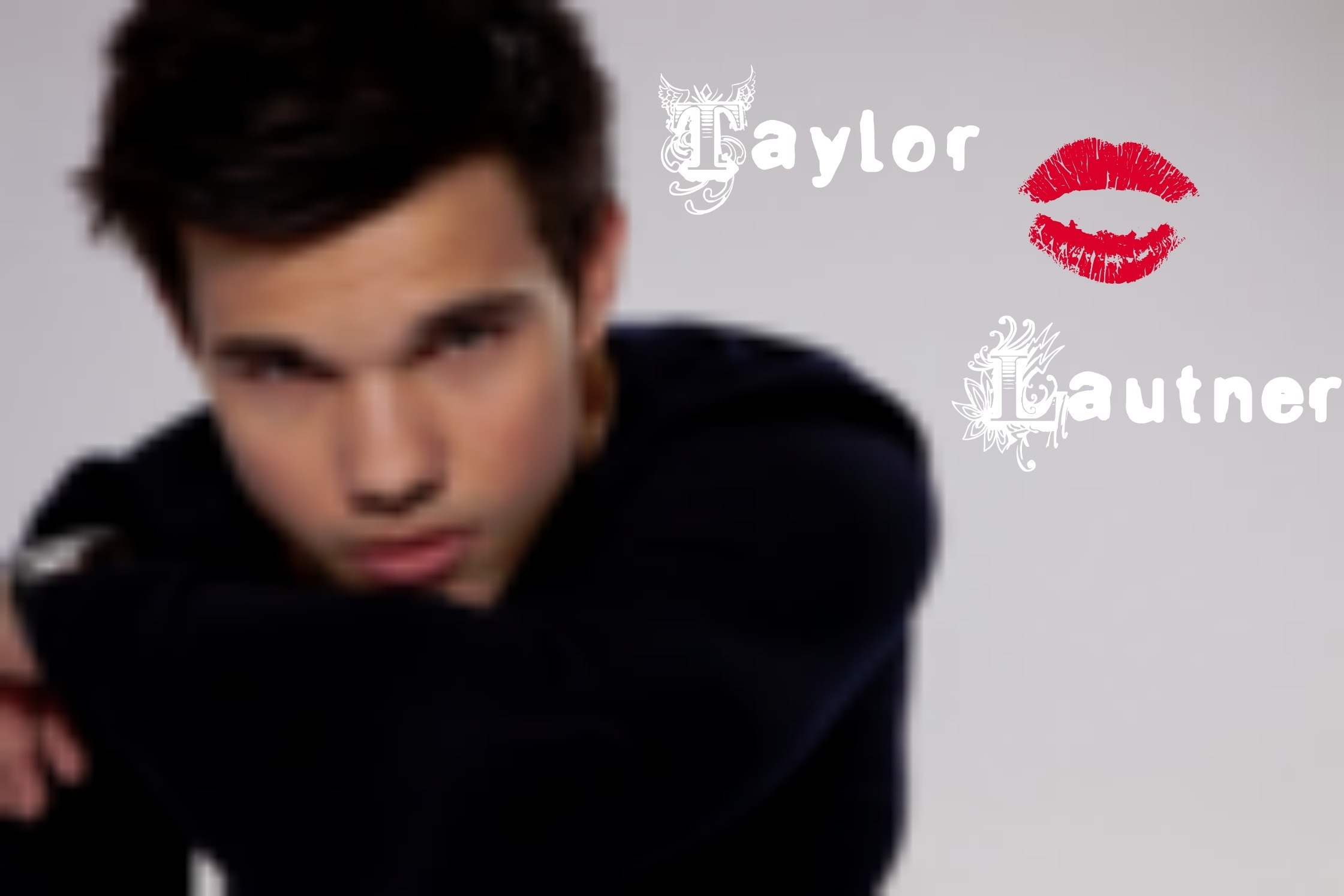 Taylor Lautner - Images Colection