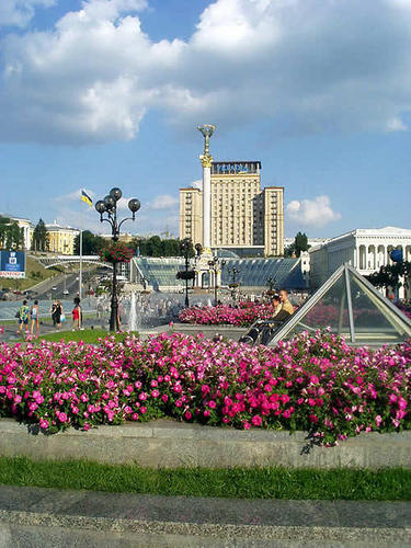  Independence Square (Maidan Nezalezhnosti), Kiev