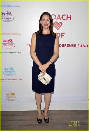 Jennifer Garner: Support Children's Defense Fund!