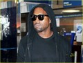 Kanye West Foundation Closes After 4 Years - hottest-actors photo