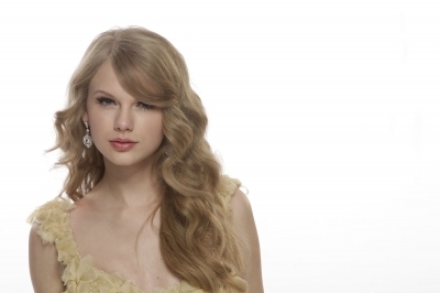 Taylor Swift 2011 Photoshoot!