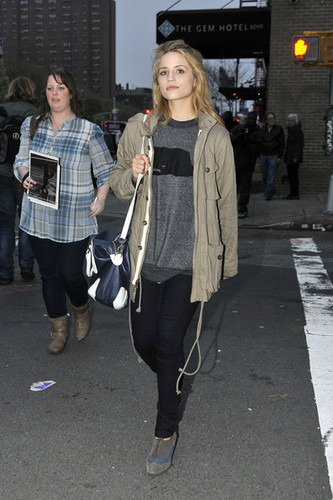  Diana Agron Out And About In New York