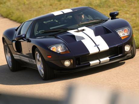 Ford GT (;