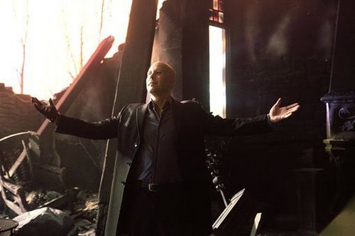  超人前传 - Series Finale Promotional 照片 of Lex Luthor