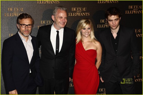 Reese Witherspoon: 'Water for Elephants' Paris Premiere!