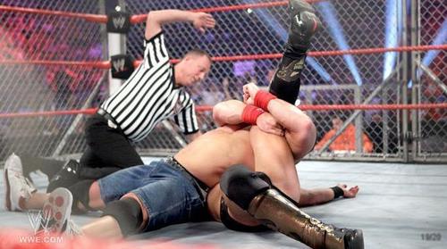  John Cena VS THE Miz VS JoMo - 美国职业摔跤 Extreme Rules 2011
