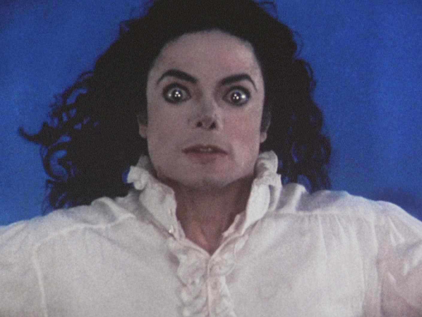 Michael Jackson S Ghosts Queen Gina Michael Jackson