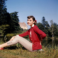 Audrey Hepburn - audrey-hepburn photo