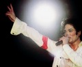 MJ<3 love...<3 - michael-jackson photo