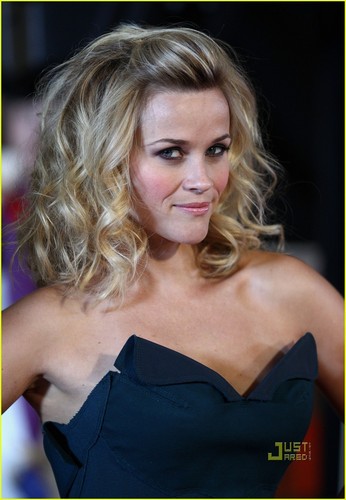 Reese Witherspoon: 'Water' Sydney Premiere!
