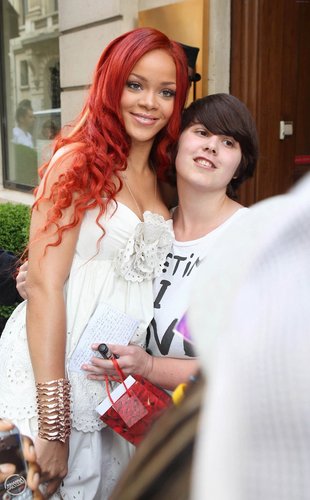  Rihanna spotted outside her hotel in Paris - May 6, 2011