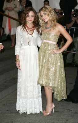 02nd May  Chanel Costume Institute Gala - 2005