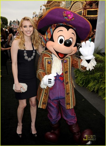  Emma Roberts: 'Pirates' Premiere with Mickey!