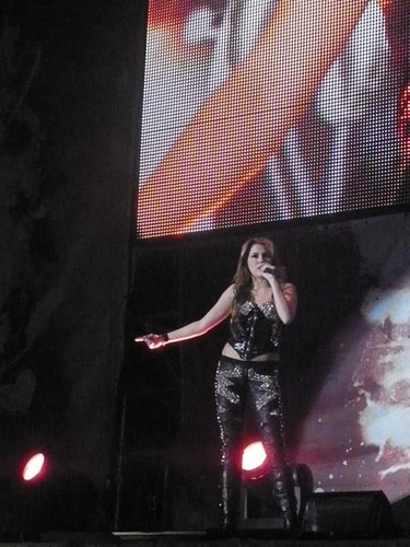  Miley - Gypsy herz Tour - Buenos Aires, Argentina - 6th May 2011