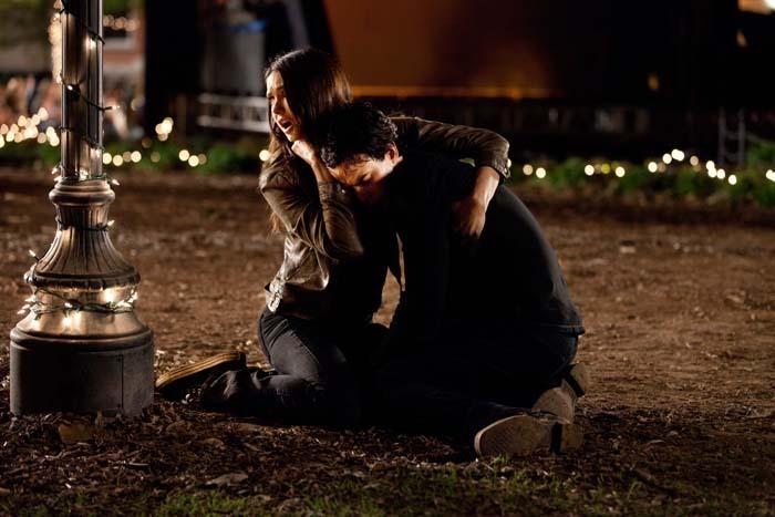 The Vampire Diaries - 2x22: As I Lay Dying [Season Finale] – Série Maníacos