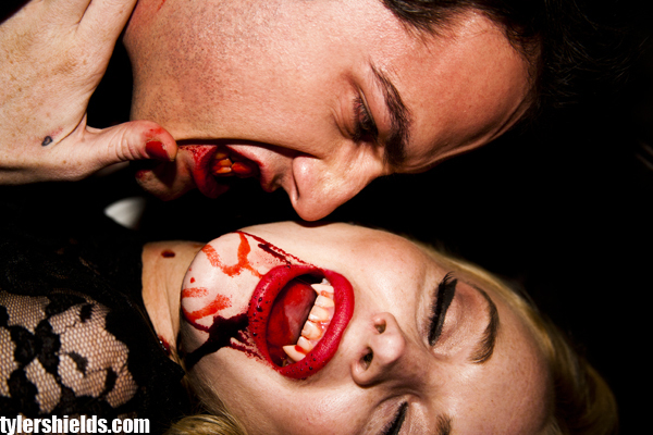 lindsay lohan vampire. and Lindsay Lohan - Tyler