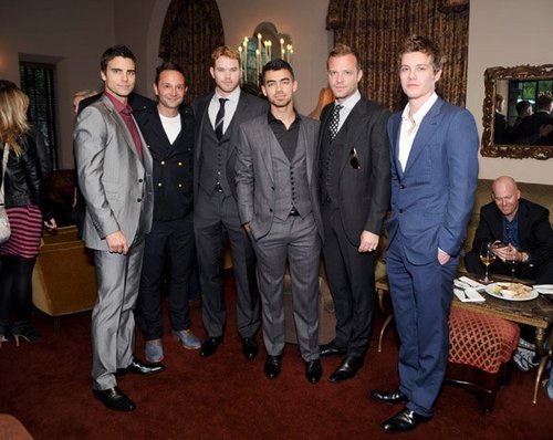 New photos of Kellan at Mr. Porter and Simon Spurr Dinner - 10 May 2011