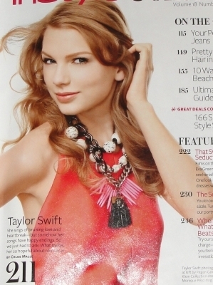 Taylor on the cover of Instayle 