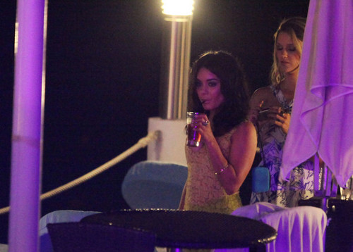  Vanessa Hudgens arrives at the discotheque club Baoli in Cannes, France