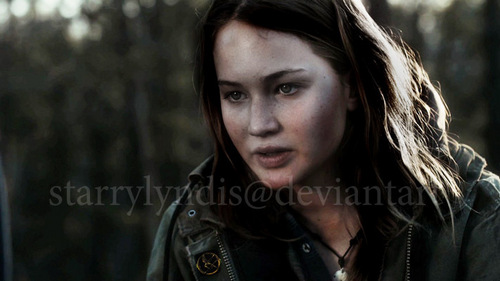 Jennifer as Katniss Everdeen