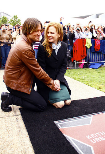 Keith Receiving A Star On The Music City Walk Of Fame 