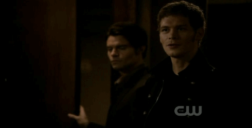  Klaus&Elijah:gif