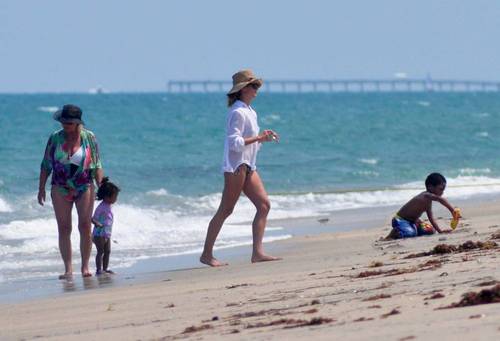  May 12: On the spiaggia in Miami