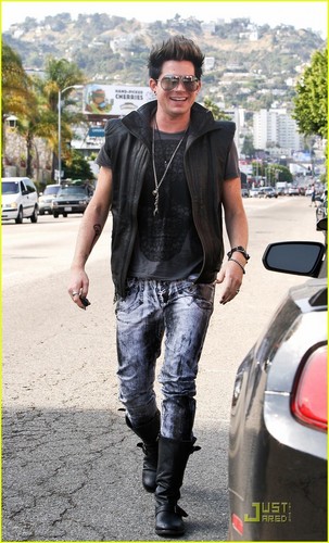  Adam Lambert & Sauli Koskinen: Real Cibo Daily Duo