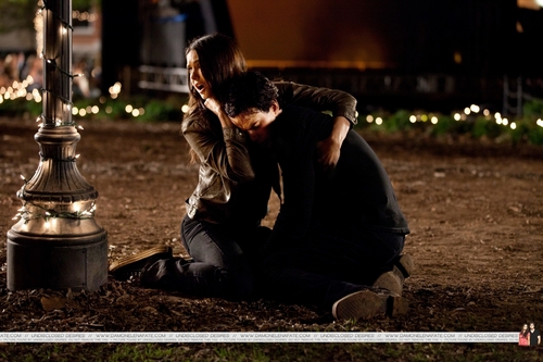 Damon/Elena 2x22 HQ ღ