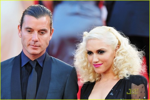  Gwen Stefani: 'Tree of Life' Premiere at Cannes!