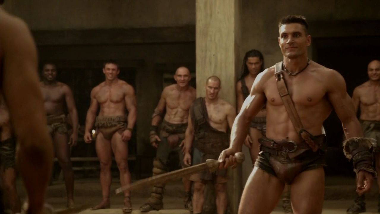 Spartacus-1x02-Sacramentum-Gladiatorum-spartacus-blood-and-sand-22103682-12...