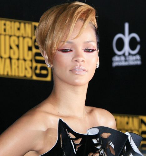 Rihanna At AMA