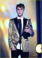 Selena Gomez & Justin Bieber Kiss at Billboard Awards - justin-bieber photo