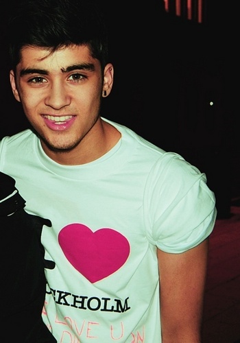 Sizzling Hot Zayn Means More To Me Than Life It's Self (U Belong Wiv Me!) In Sweden! 100% Real ♥