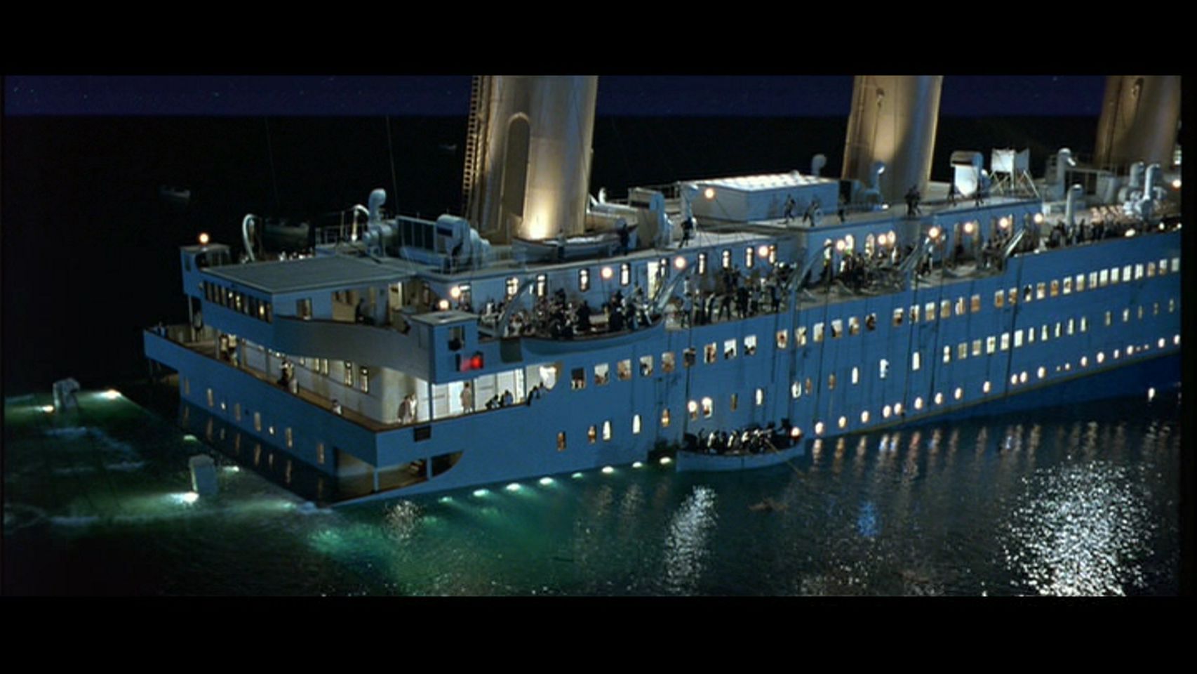Titanic [1997] - Titanic Image (22287252) - Fanpop1706 x 960