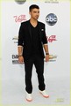 Joe Jonas: Present At The 2011 Billboard Music Awards (05.22.2011)! - the-jonas-brothers photo