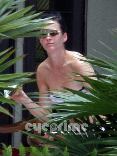  Katy Perry in a Bikini at her Hotel in Miami, June 2nd